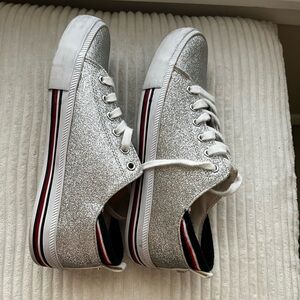 Tommy Hilfiger Sparkly Silver Pre-Worn Sneakers